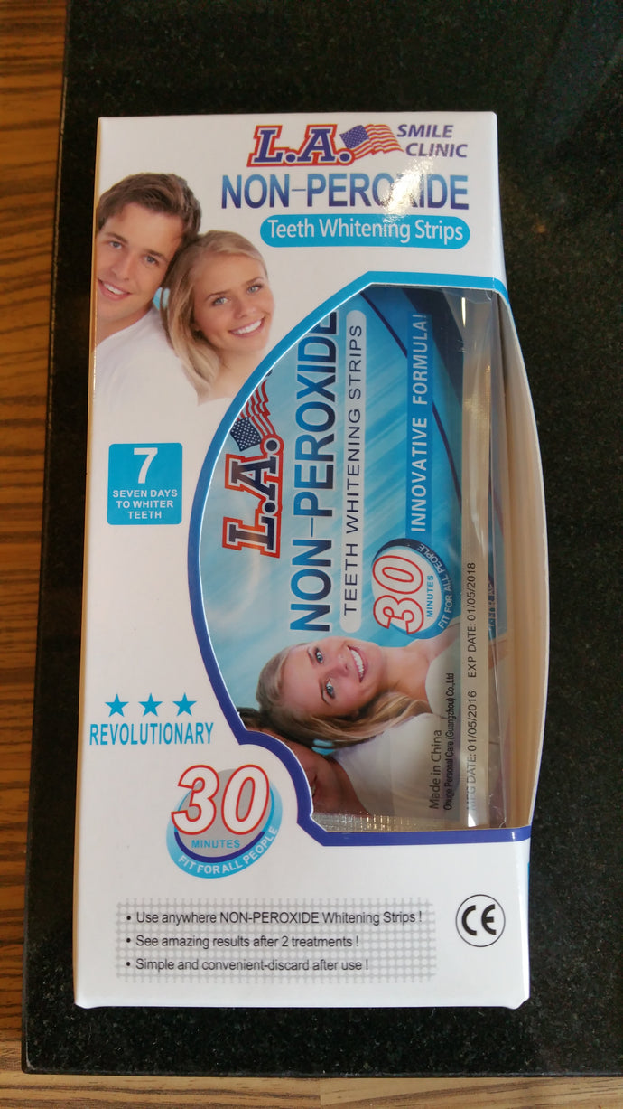 L.A SMILE CLINIC non-peroxide teeth whitening strips